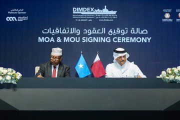 بعد طرد الإمارات.. اتفاقية تعاون دفاعي بين الصومال وقطر بعد طرد الإمارات.. اتفاقية تعاون دفاعي بين الصومال وقطر