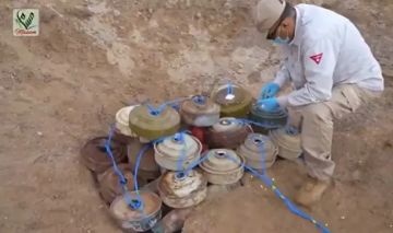  مسام السعودي يتلف أكثر من 4 آلاف لغم وذخيرة غير منفجرة في باب المندب - فيديو 