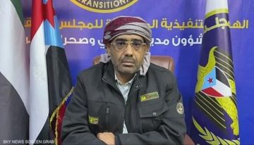 الزبيدي: نواجه مزيجا من قوات الإخوان والقاعدة والحوثيين مع دخول دعم من منفذ الوديعة الزبيدي: نواجه مزيجا من قوات الإخوان والقاعدة والحوثيين مع دخول دعم من منفذ الوديعة