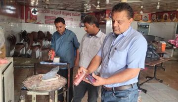 مدير عام المنصورة يوجه باتخاذ إجراءات رادعة بحق المطاعم المخالفة للإشتراطات الصحية مدير عام المنصورة يوجه باتخاذ إجراءات رادعة بحق المطاعم المخالفة للإشتراطات الصحية