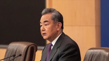 وزير الخارجية الصيني: نرفض استخدام القوة ونحذر من العودة إلى قانون الغاب 