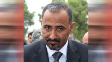 ماذا يعني هروب الزبيدي من اجتماع الرياض؟ خبير عسكري يجيب (فيديو) ماذا يعني هروب الزبيدي من اجتماع الرياض؟ خبير عسكري يجيب (فيديو)