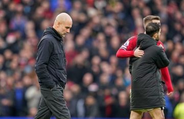 مانشستر يونايتد يلحق هزيمة مؤثرة بضيفه مانشستر سيتي بالدوري الإنجليزي مانشستر يونايتد يلحق هزيمة مؤثرة بضيفه مانشستر سيتي بالدوري الإنجليزي