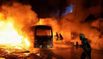 الجيش السوري يعلن تدمير مستودع ذخيرة ضخم لـقسد في حلب الجيش السوري يعلن تدمير مستودع ذخيرة ضخم لـقسد في حلب