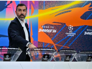 قرعة ملحق دوري أبطال أوروبا توقع ريال مدريد في مواجهة متجددة مع بنفيكا قرعة ملحق دوري أبطال أوروبا توقع ريال مدريد في مواجهة متجددة مع بنفيكا