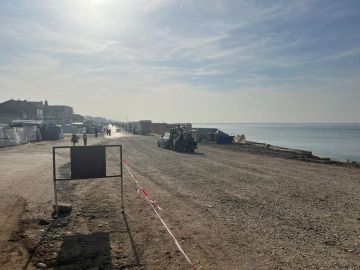 برنامج أممي:الظروف الشتوية بغزة تسارع من تآكل السواحل وتهدد ملاجئ النازحين