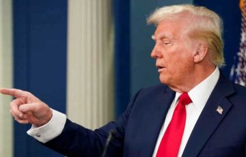 بعد فنزويلا.. ترامب يلوح بالتدخل العسكري في جزيرة غرينلاند