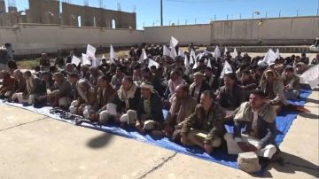 فعالية بذكرى شهيد القرآن بمدرسة شهيد القرآن للعلوم الشرعية بمحافظة صنعاء