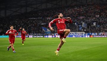 في ليلة عودة صلاح.. ليفربول يقترب من القمة بفوز ثمين على مارسيليا في ليلة عودة صلاح.. ليفربول يقترب من القمة بفوز ثمين على مارسيليا