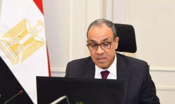 مصر: نطالب بخروج جميع القوات الأجنبية والمرتزقة من ليبيا دون استثناء مصر: نطالب بخروج جميع القوات الأجنبية والمرتزقة من ليبيا دون استثناء