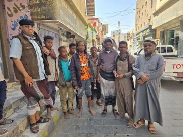 عامل نظافة في عتق يصدم الجميع.. رفض ثروة وسط الفقر وأعاد مبلغ كبير لأصحابه! (القصة الكاملة) عامل نظافة في عتق يصدم الجميع.. رفض ثروة وسط الفقر وأعاد مبلغ كبير لأصحابه! (القصة الكاملة)