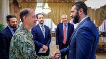 قائد سنتكوم يبحث مع الشرع نقل معتقلي داعش