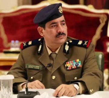 وزير الداخلية: قرارات بتوحيد الرواتب والتشكيلات العسكرية والأمنية والانتقالي كان المعرقل لدمج القوات