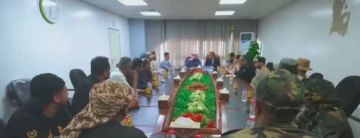 بأول اجتماع لمهندس اسقاط حضرموت والمهرة بعدن.. السعودية تحسم مصير قوات الانتقالي بأول اجتماع لمهندس اسقاط حضرموت والمهرة بعدن.. السعودية تحسم مصير قوات الانتقالي