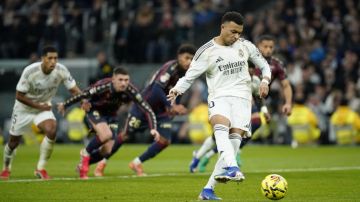 ريال مدريد يعود إلى سكة الانتصارات من بوابة ليفانتي