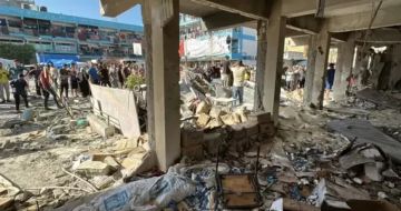 استشهاد سبعة فلسطينيين وإصابة آخرين في غارات للعدو الصهيوني على قطاع غزة استشهاد سبعة فلسطينيين وإصابة آخرين في غارات للعدو الصهيوني على قطاع غزة