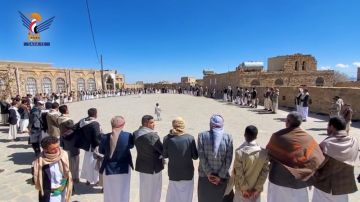 عمران.. وقفات بمختلف المديريات وفاء لشهيد القرآن واستمرارا في التعبئة