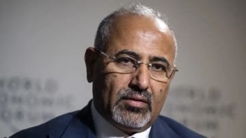 عاجل: عيدروس الزبيدي يصدر أول بيان بعد هروبه من اليمن إلى الإمارات