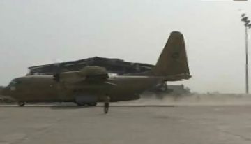 استدعاء عاجل إلى الرياض.. قيادات الأمن في أربع محافظات يمنية تغادر بطائرات عسكرية