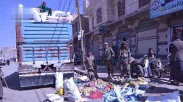 إتلاف 10 أطنان من المواد منتهية الصلاحية في بني حشيش