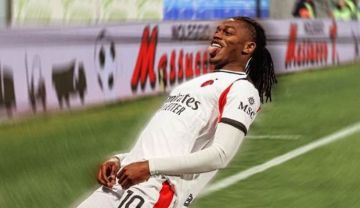 ميلان ينتزع صدارة الدوري الإيطالي بفوزه على كالياري