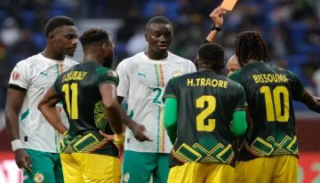 مالي تعادل الرقم القياسي السلبي لغانا والجزائر