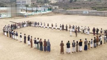 445 وقفة في ريمة تاكيدا للجاهزية في مواجهة الأعداء