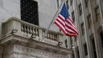 أمريكا تفرض عقوبات جديدة على شبكات تمويل حوثية مرتبطة بالإمارات وإيران