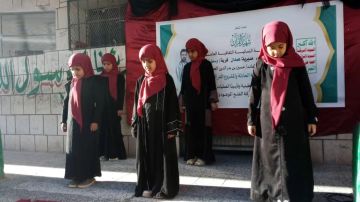 فعاليات ووقفات نسائية بمديرية همدان في محافظة صنعاء