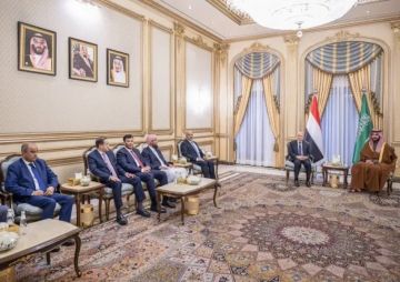 الحكومة اليمنية: الدعم السعودي ركيزة لاستقرار اليمن والمنطقة