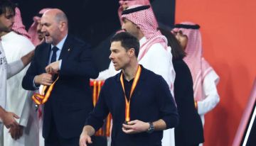 ريال مدريد يعلن إقالة تشابي ألونسو.. ويحدد بديله