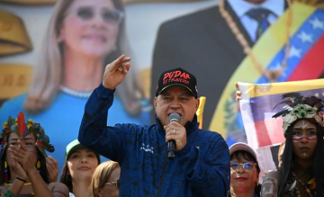 وزير داخلية فنزويلا يكشف عدد قتلى الهجوم الأمريكي