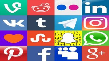 قانون يفرض على منصات التواصل التحذير من مخاطر الخلاصات الإدمانية