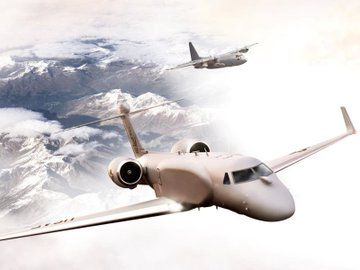 مصادر ملاحية تكشف عودة طائرة الحرب الإلكترونية الأمريكية إلى المنطقة.. ما ورائها ؟