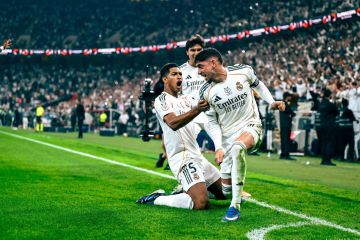 ريال مدريد يفوز على أتلتيكو مدريد ويتأهل لنهائي كأس السوبر الأسباني