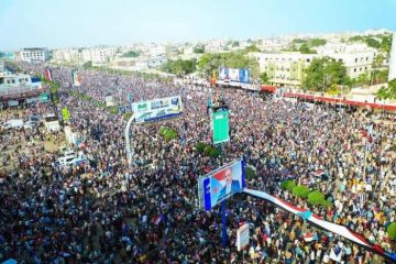 مليونية الثبات تحسم الموقف.. قضية شعب الجنوب غير قابلة للتجاوز أو التفريط مليونية الثبات تحسم الموقف.. قضية شعب الجنوب غير قابلة للتجاوز أو التفريط