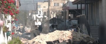 منظمة دولية: الأطفال النازحين من مخيمات الضفة يعانون آثارا إنسانية ونفسية حادة منظمة دولية: الأطفال النازحين من مخيمات الضفة يعانون آثارا إنسانية ونفسية حادة