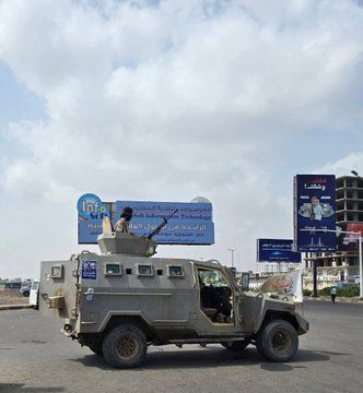 السعودية تسحب قوات حمدي شكري من الساحل إلى عدن