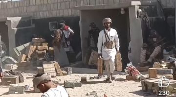 شاهد الإخوان القادمون من الشمال كيف ينهبون حضرموت .. وما اشبه اليوم بحرب 94م شاهد الإخوان القادمون من الشمال كيف ينهبون حضرموت .. وما اشبه اليوم بحرب 94م