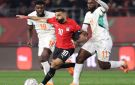 مصر تجرد كوت ديفوار من لقبها.. وتضرب موعدا ثأريا مع السنغال في نصف نهائي كأس أمم أفريقيا - ye