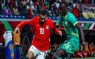بعد 65 دقيقة.. التعادل السلبى يسيطر على مباراة مصر والسنغال