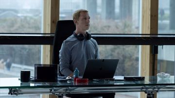 فيلم (الحساب الاجتماعي) يخفق في جذب الجمهور إلى صالات السينما