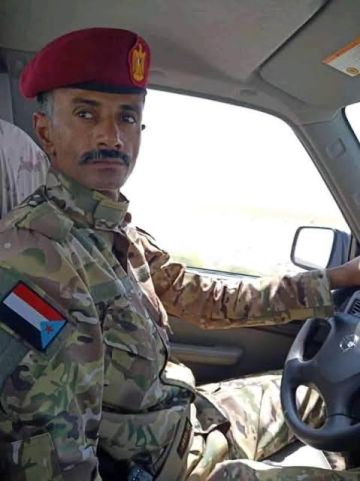 مقتل قائد لواء بالقوات المدعومة سعوديا في جبهة الأغبرة بالمضاربة لحج مقتل قائد لواء بالقوات المدعومة سعوديا في جبهة الأغبرة بالمضاربة لحج