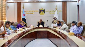 هرهرة يبحث مع قيادة الهيئة العسكرية العليا تعزيز الجاهزية والاصطفاف الجنوبي لحماية الجنوب ومواجهة التحديات هرهرة يبحث مع قيادة الهيئة العسكرية العليا تعزيز الجاهزية والاصطفاف الجنوبي لحماية الجنوب ومواجهة التحديات