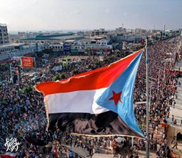 صمود لا يهتز في ذكرى ثورة 14 أكتوبر.. إرادة شعبية جنوبية تحطم رهانات الأعداء صمود لا يهتز في ذكرى ثورة 14 أكتوبر.. إرادة شعبية جنوبية تحطم رهانات الأعداء