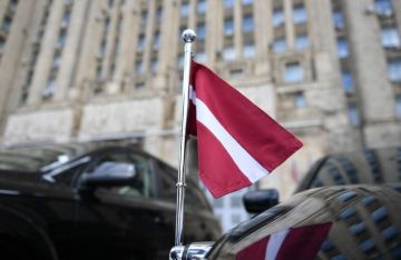 الخارجية الروسية تستدعي القائمة بالأعمال اللاتفية في موسكو الخارجية الروسية تستدعي القائمة بالأعمال اللاتفية في موسكو