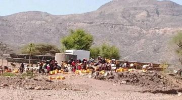 الأزارق في مواجهة العطش.. جفاف الآبار يفاقم معاناة الأهالي وسط مطالبات بتدخل عاجل الأزارق في مواجهة العطش.. جفاف الآبار يفاقم معاناة الأهالي وسط مطالبات بتدخل عاجل