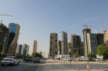 التحالف يعترض صواريخ ومسيرات في أجواء السعودية وسط تصعيد مع أنصار الله الحوثيين التحالف يعترض صواريخ ومسيرات في أجواء السعودية وسط تصعيد مع أنصار الله الحوثيين