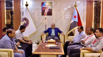 نصر هرهره يطلع على أوضاع المتعاقدين الأكاديميين بجامعة حضرموت ومستجدات ملف توظيفهم نصر هرهره يطلع على أوضاع المتعاقدين الأكاديميين بجامعة حضرموت ومستجدات ملف توظيفهم