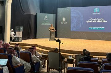 أنصار الله للحوثيين يشنون هجوما على مقر الحكومة في عدن والسعودية تتهم إيران بالتصعيد أنصار الله للحوثيين يشنون هجوما على مقر الحكومة في عدن والسعودية تتهم إيران بالتصعيد